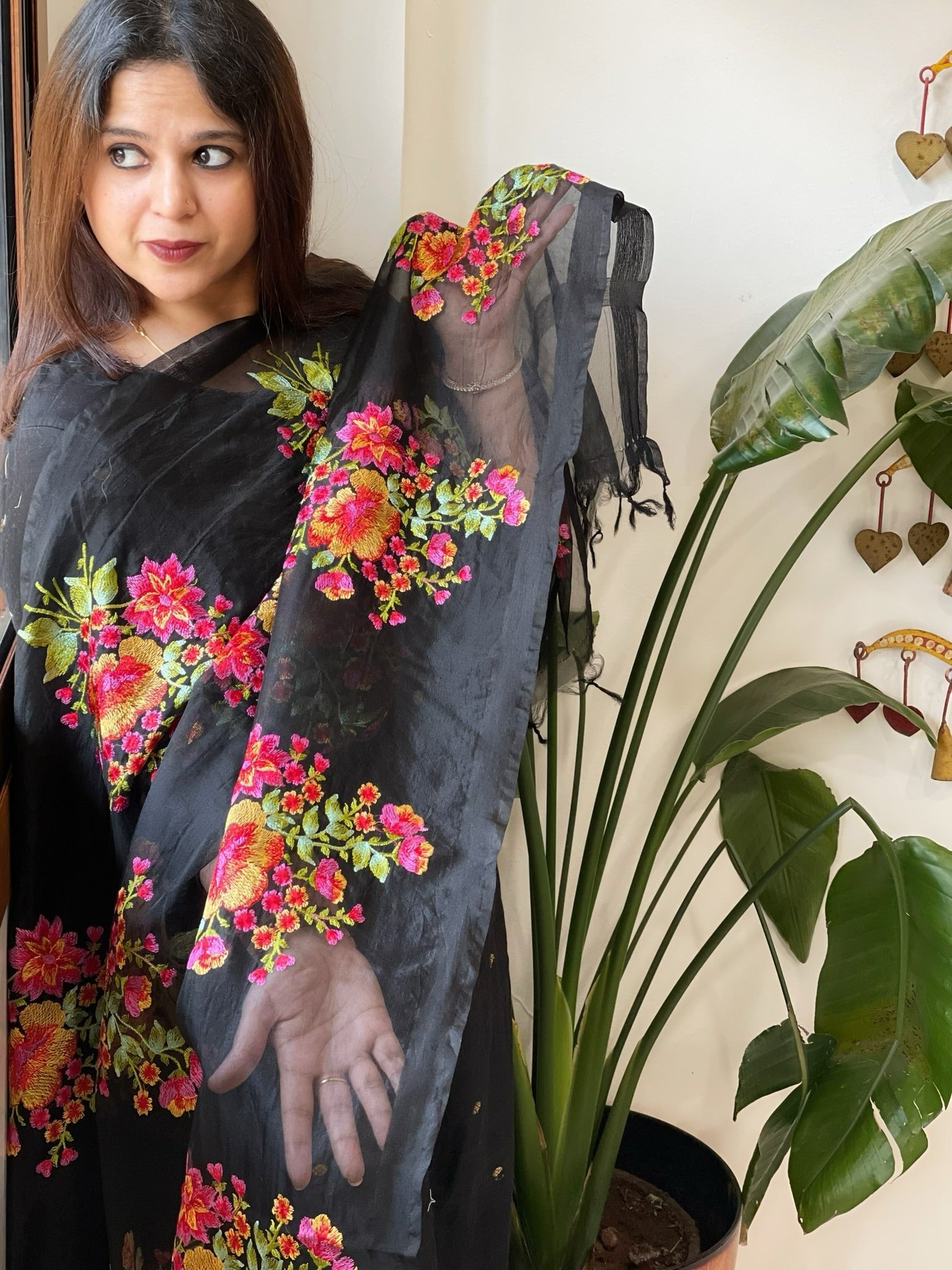 Black Organza Dupatta with Thread Embroidery - Masakalee