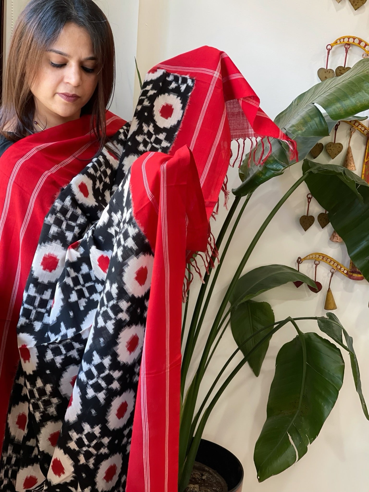 Black, Red Double Ikat Telia Rumal Dupatta in Cotton - Masakalee