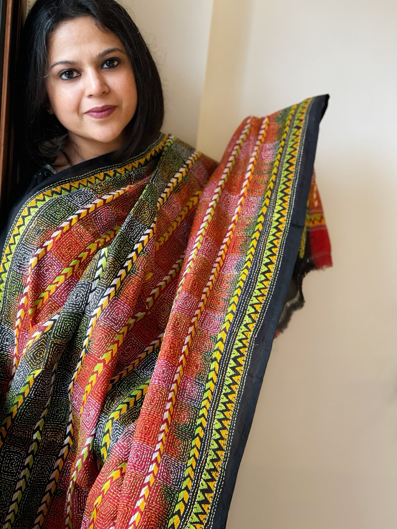 Black, Red Handmade Kantha Dupatta in Silk - Masakalee