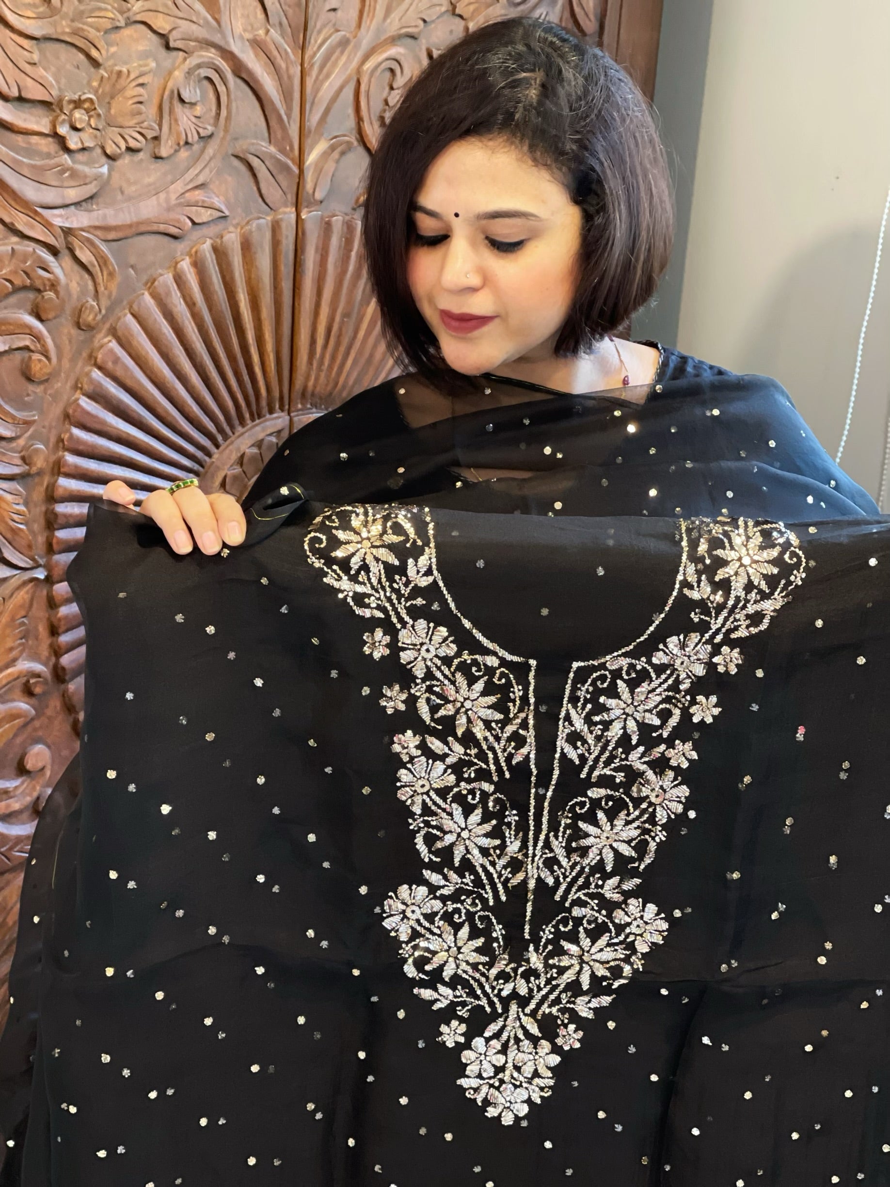 Black Suit Set with Mukaish Badla Handwork in Pure Organza - Masakalee