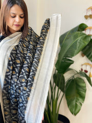Black, White Handwoven Ikat Dupatta in Cotton - Masakalee