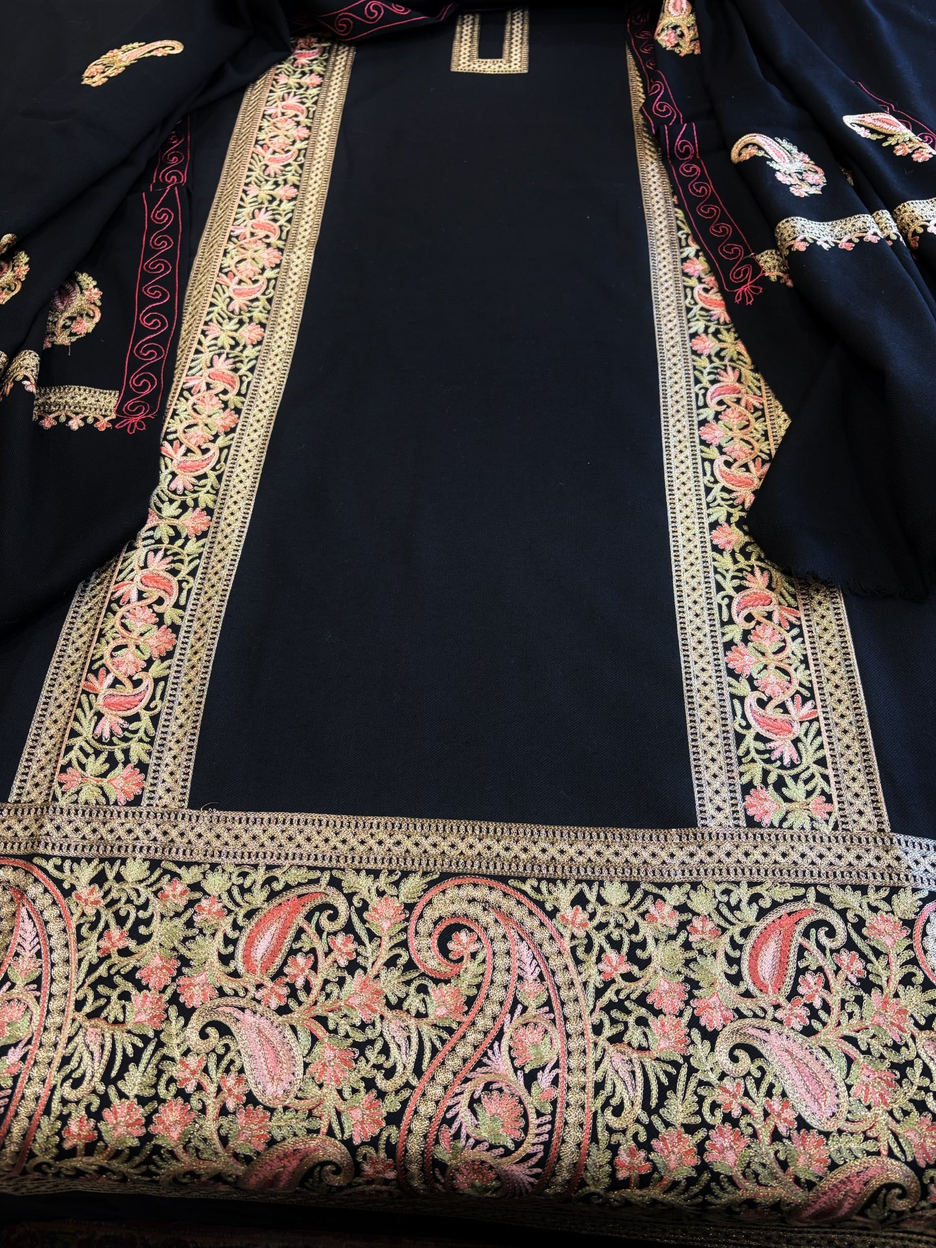 Black Winter Suit Set with Aari Work in Pashmina Wool - Masakalee