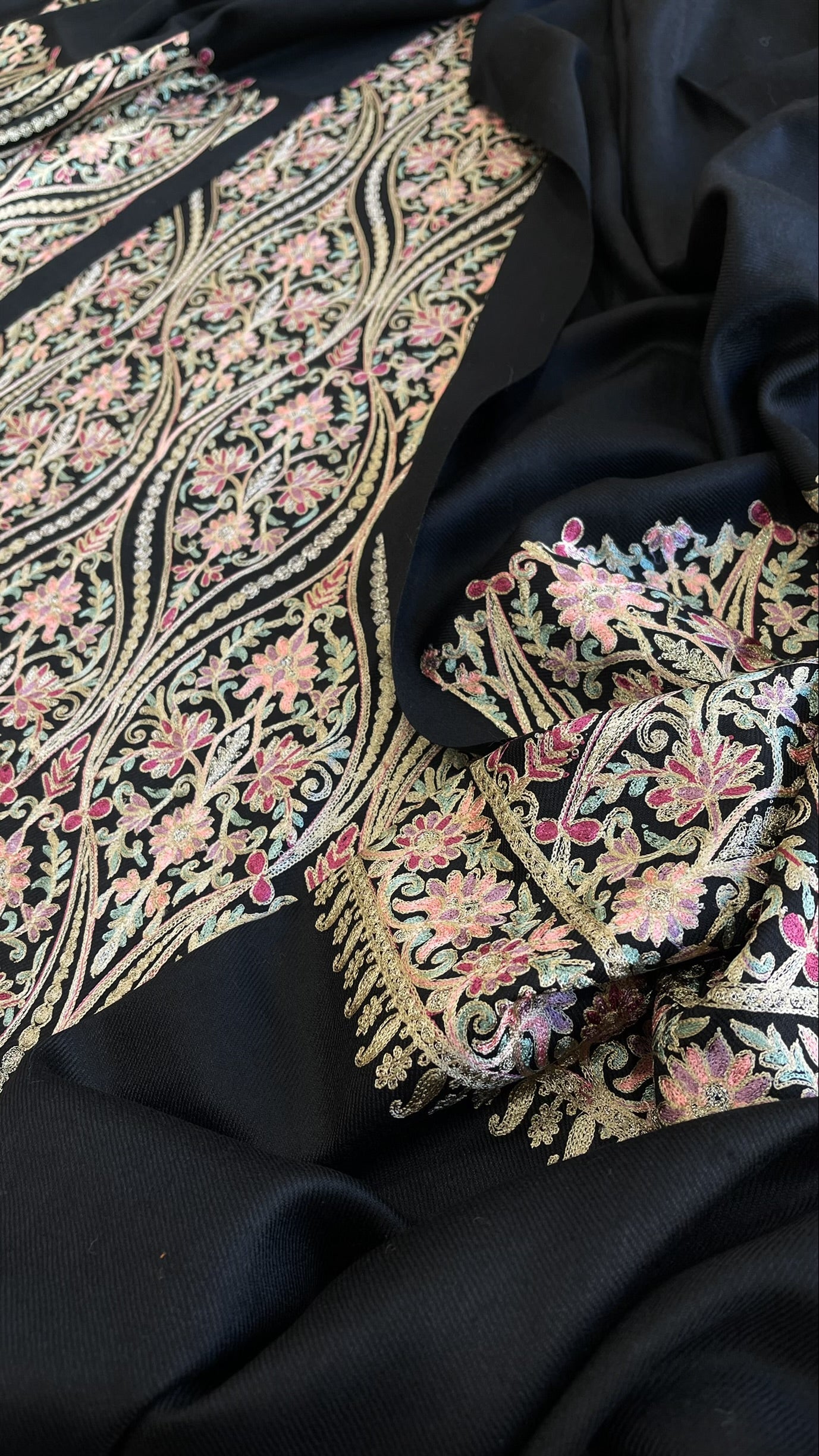 Black Winter Suit Set with Aari Work in Pashmina Wool - Masakalee