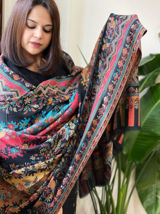 Black Woven Kaani Jaal Pashmina Shawl - Masakalee