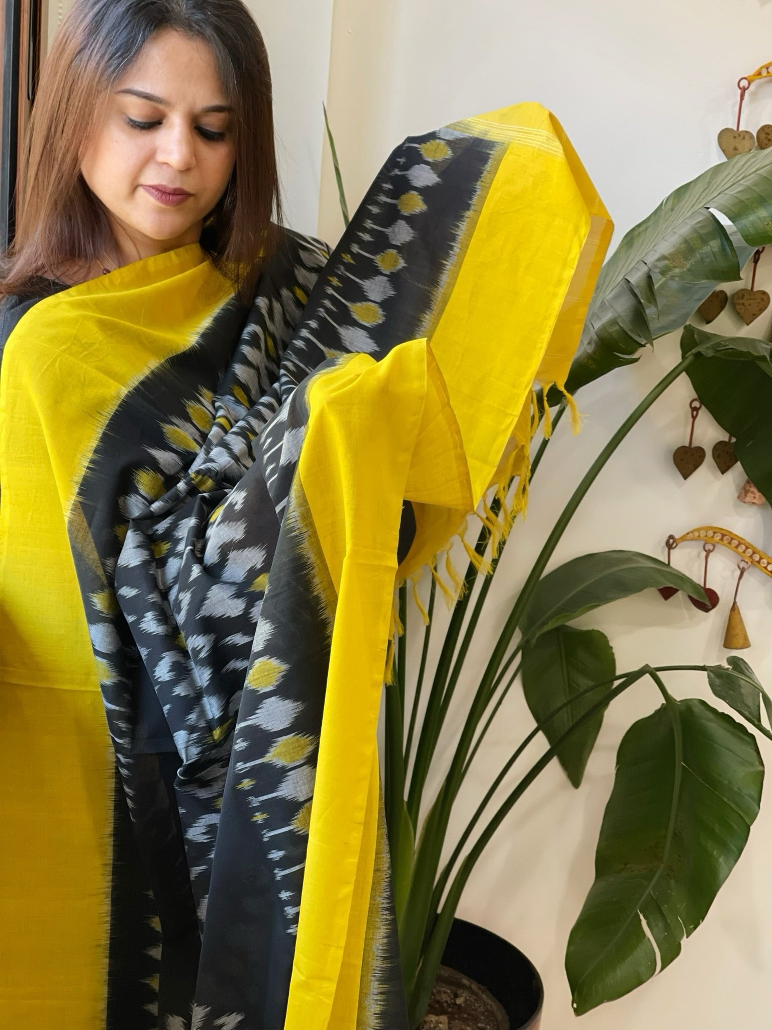 Black, Yellow Handwoven Ikat Dupatta in Cotton - Masakalee