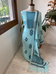 Blue Handblock Printed Suit Set in Pure Linen - Masakalee