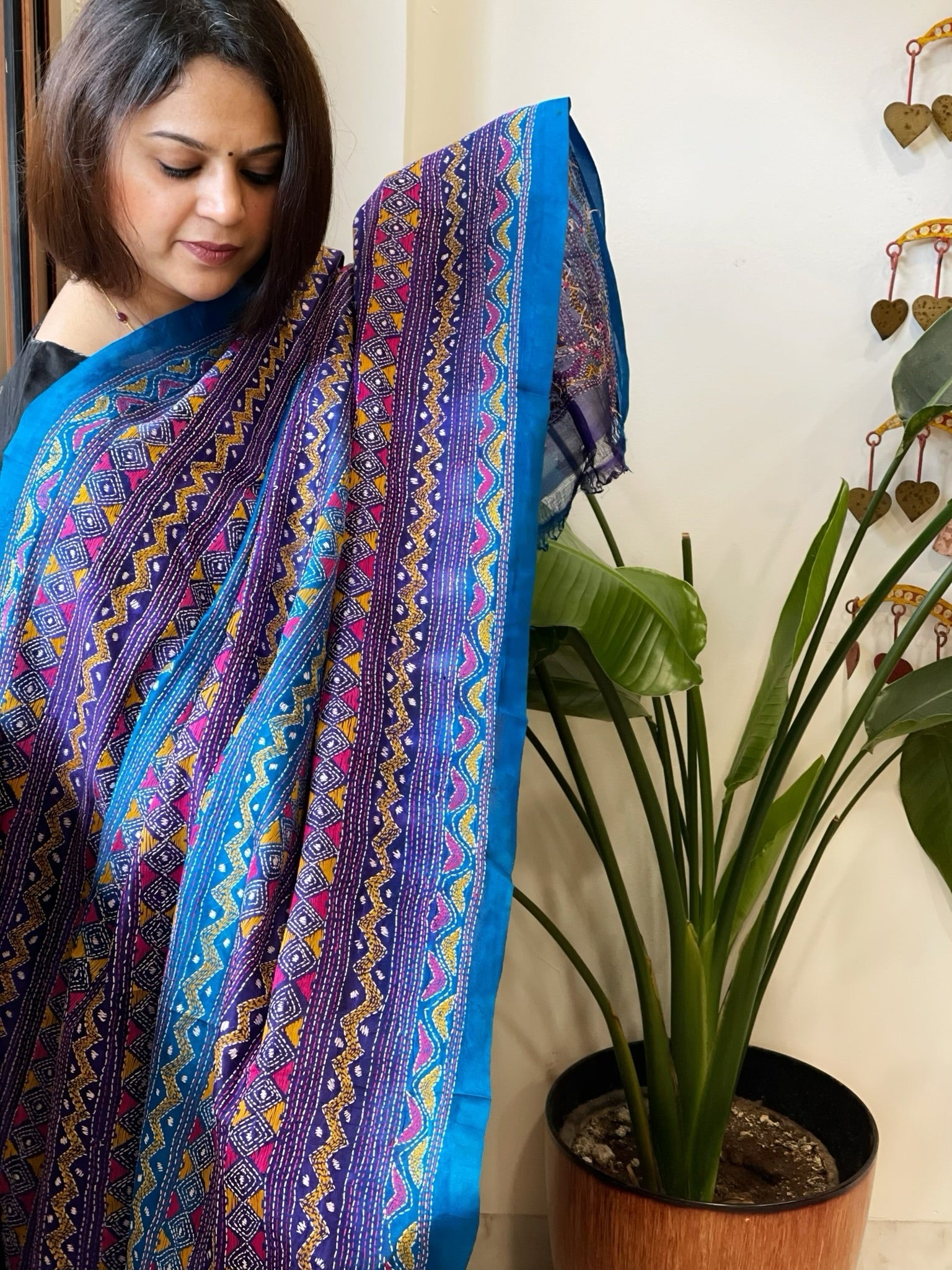 Blue Handmade Kantha Dupatta in Silk - Masakalee