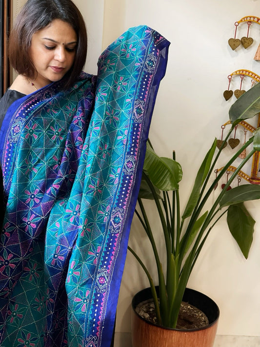 Blue Handmade Kantha Dupatta in Silk - Masakalee