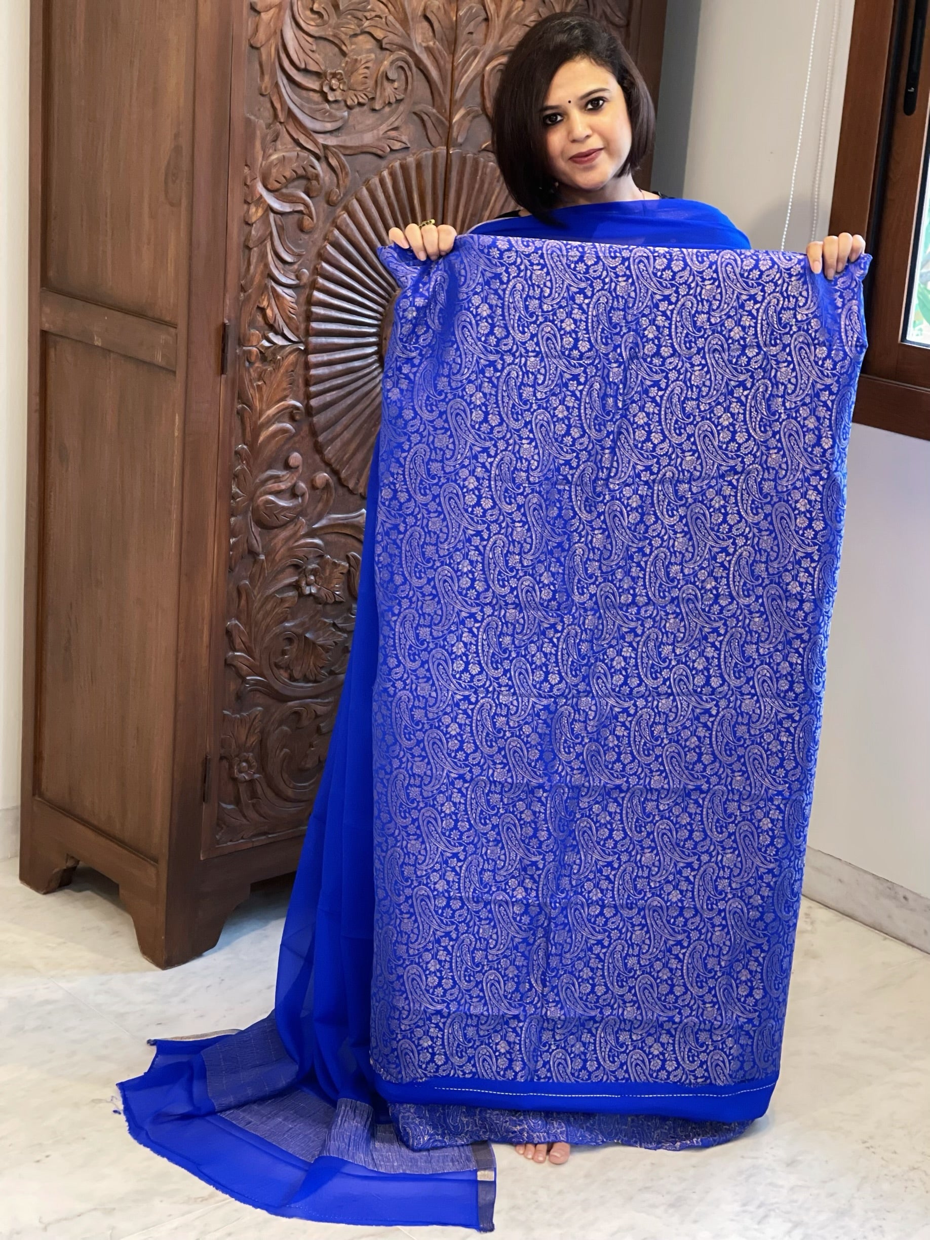 Blue Handwoven Brocade Suit Set in Pure Crepe - Masakalee
