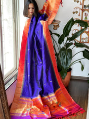 Blue Handwoven Paithani Dupatta in Pure Silk - Masakalee