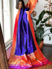 Blue Handwoven Paithani Dupatta in Pure Silk - Masakalee