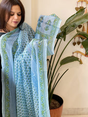 Blue Mul Cotton Handblock Printed Dupatta - Masakalee