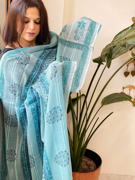 Blue Mul Cotton Handblock Printed Dupatta - Masakalee