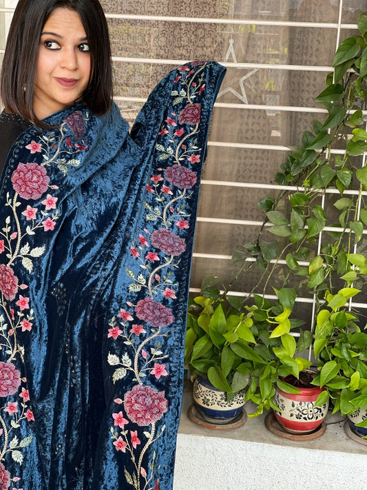 Blue Velvet Dupatta with Thread Embroidery - Masakalee