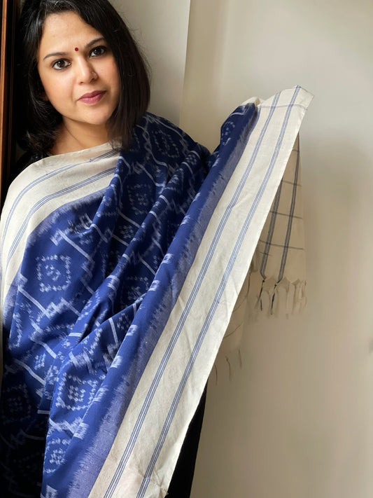 Blue, White Handwoven Ikat Dupatta in Cotton - Masakalee