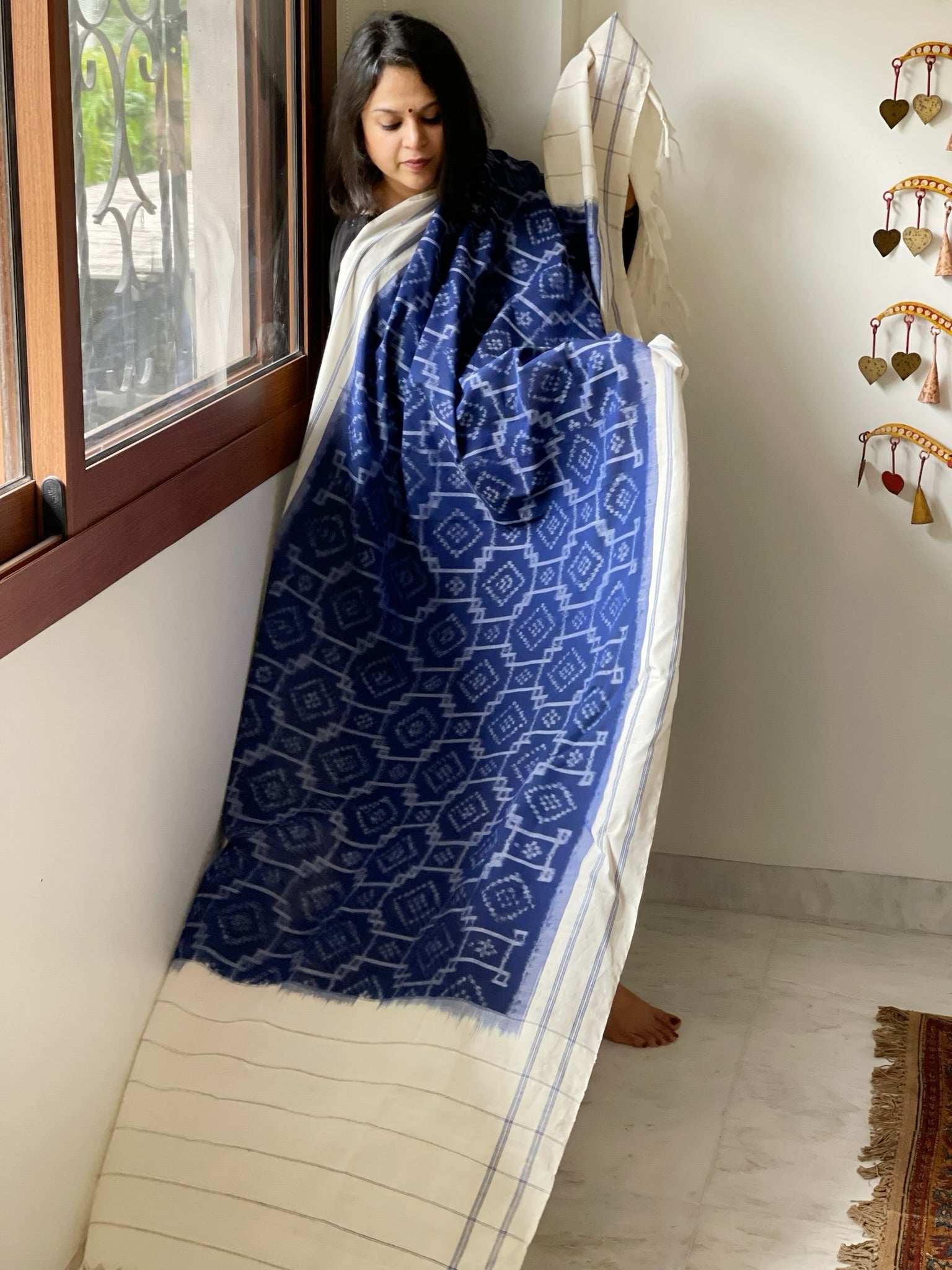 Blue, White Handwoven Ikat Dupatta in Cotton - Masakalee