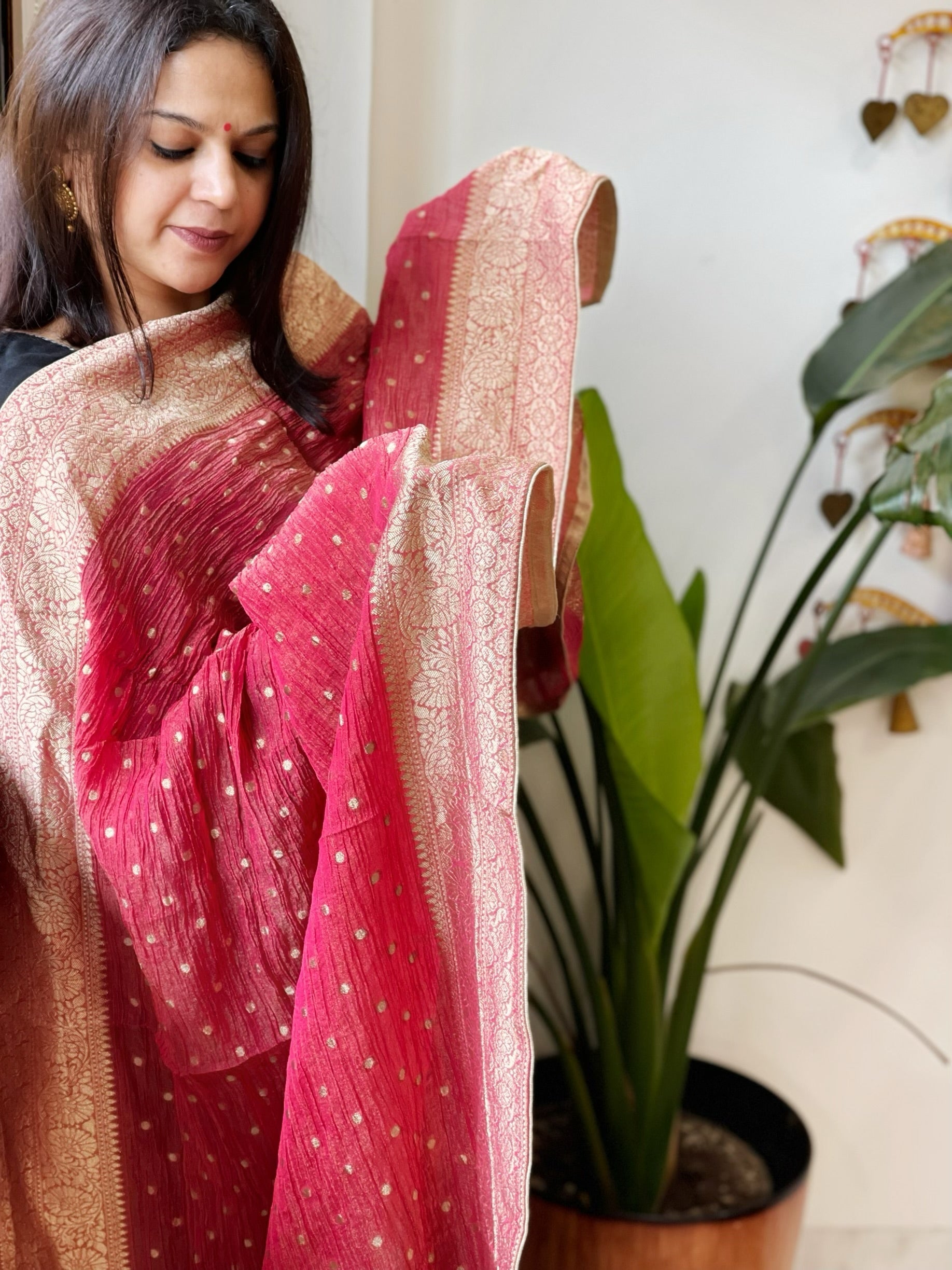 Carrot Pink Woven Banarasi Dupatta in Tissue - Masakalee