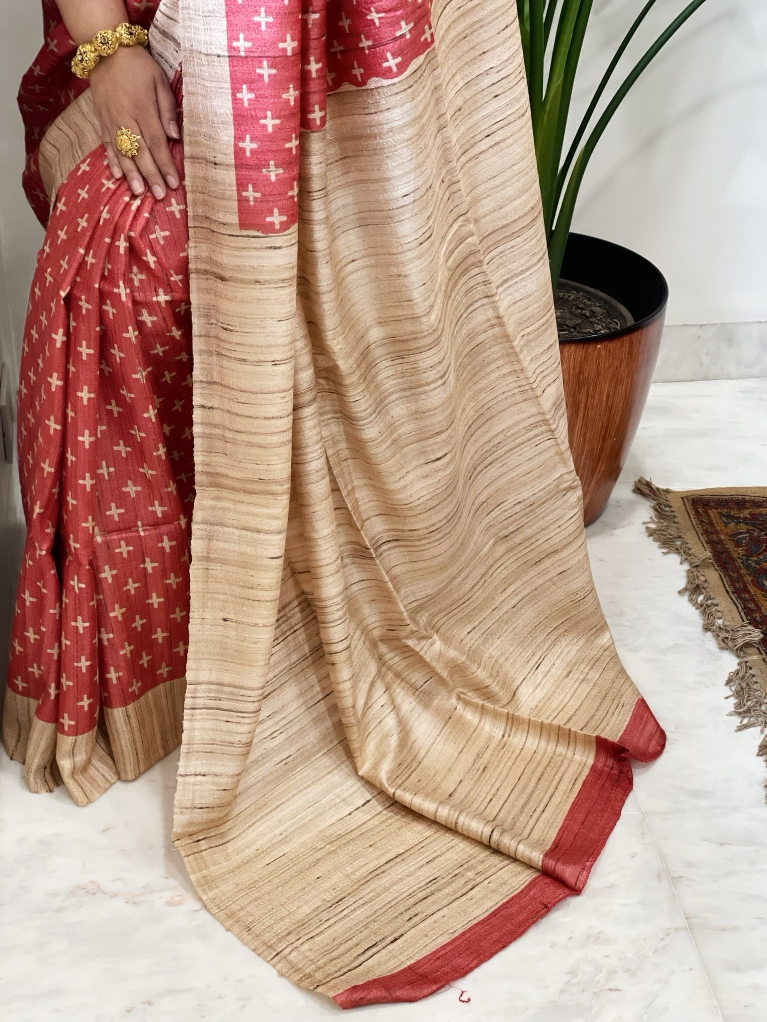 Carrot Red Printed Saree in Pure Tussar - Geecha Silk - Masakalee