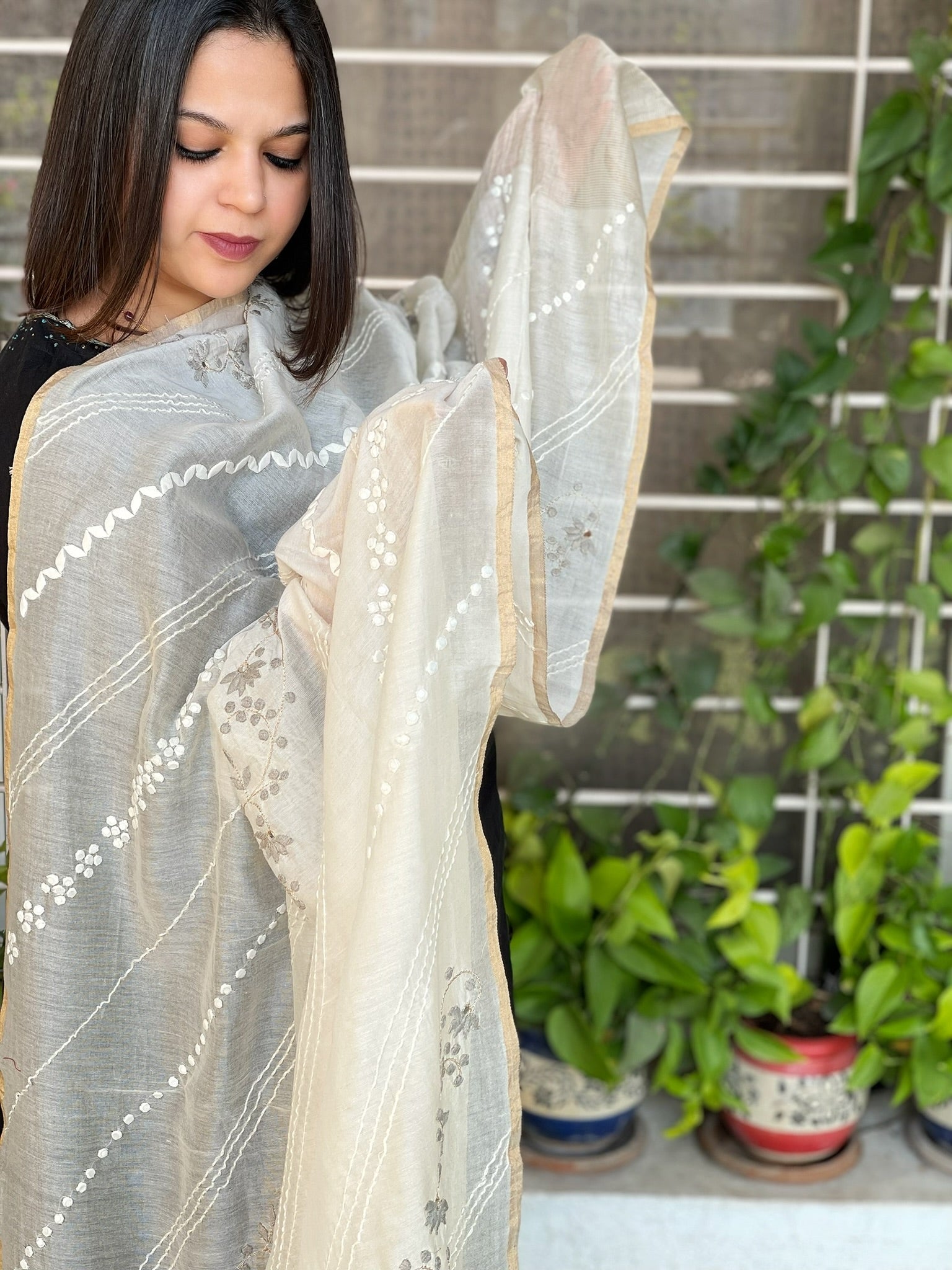 Chanderi Silk Dupatta with Applique Handwork - Masakalee