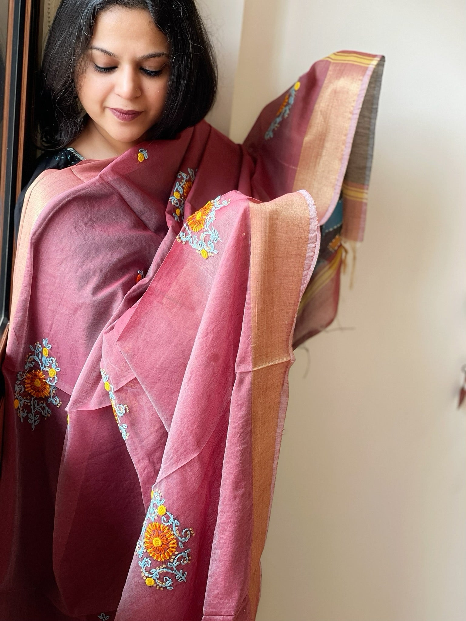 Chanderi Silk Dupatta with Ikat Pallu, Kantha Stitch and Knot Handwork - Masakalee