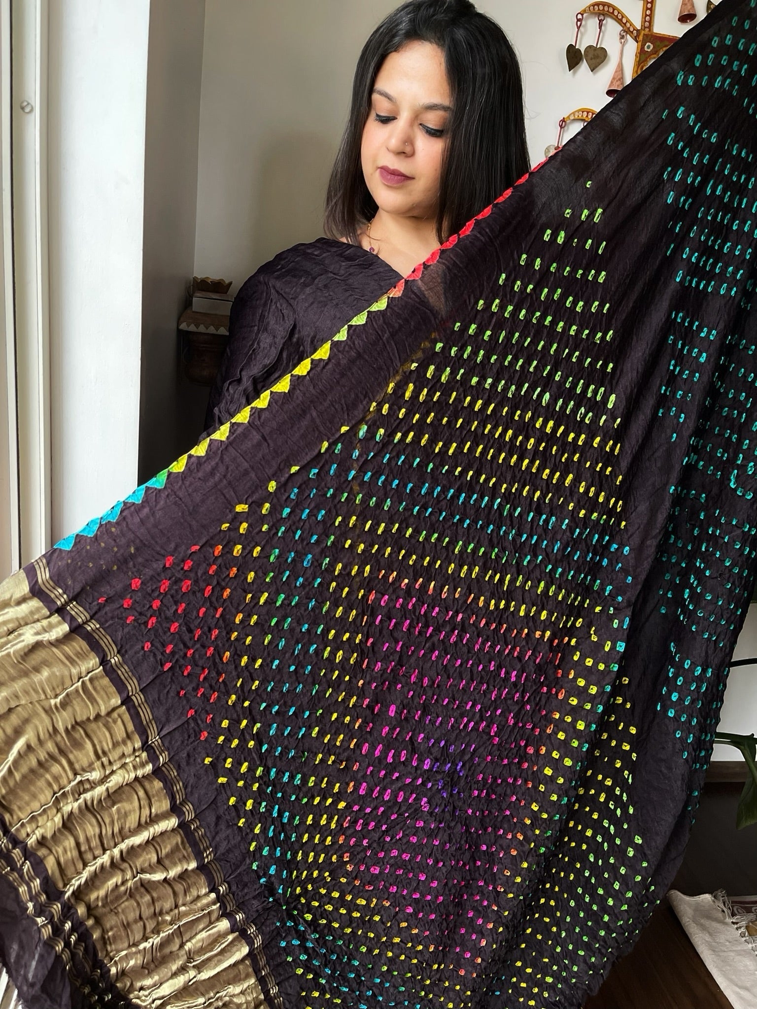 Cola Kodi Bandhej Saree in Pure Gajji Silk with Zari Pallu - Masakalee