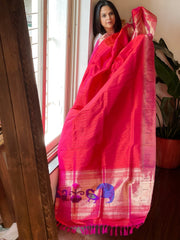 Coral Pink Handwoven Paithani Dupatta in Pure Silk - Masakalee