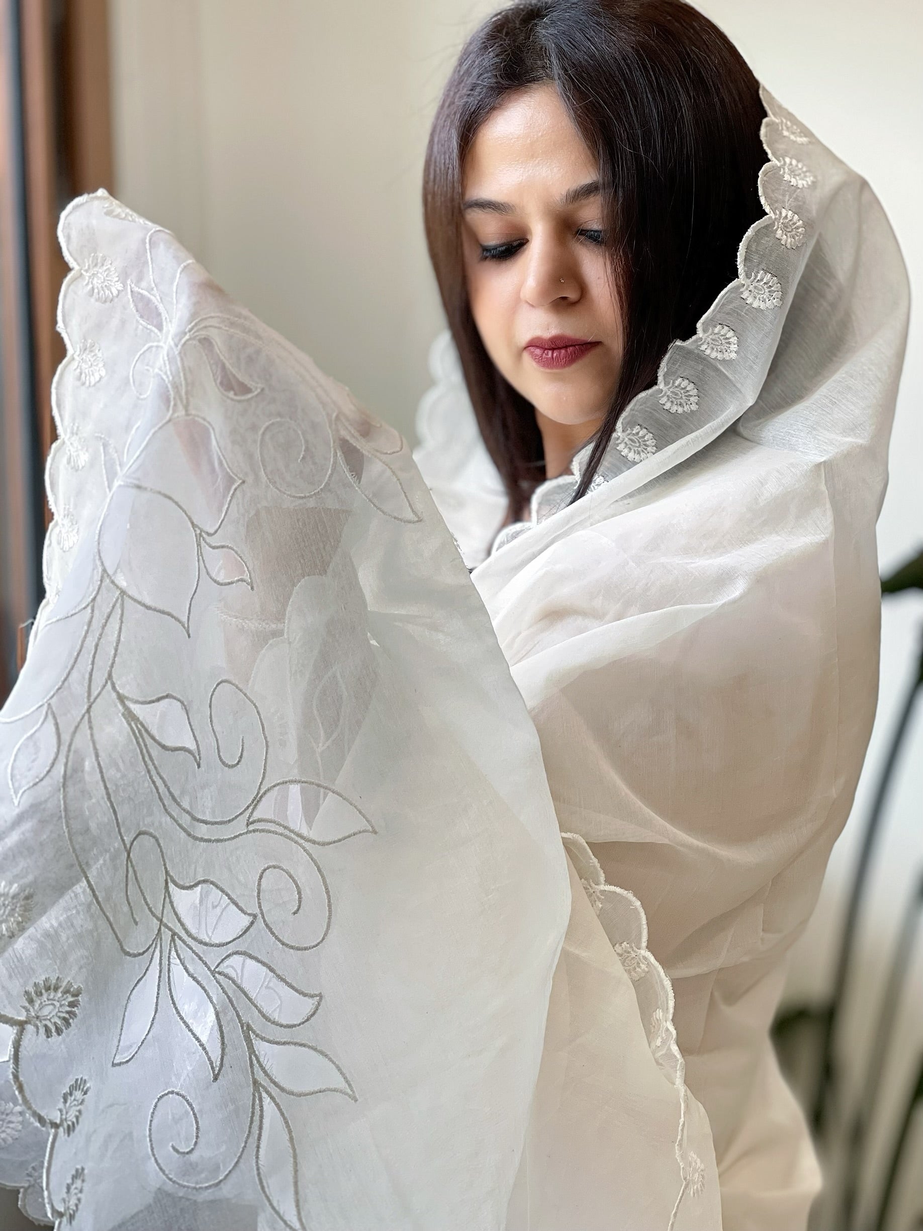 Cream Chanderi Dupatta with Cut Work - Masakalee