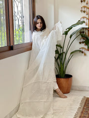 Cream Chanderi Dupatta with Thread and Pearl Embroidery - Masakalee