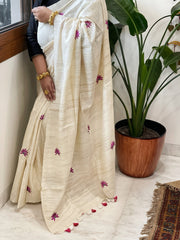 Cream Embroidered Saree in Pure Tussar - Geecha Silk - Masakalee