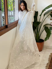Cream Handwoven Chanderi Dupatta with Embroidered Butas and Cut Work Pallu - Masakalee