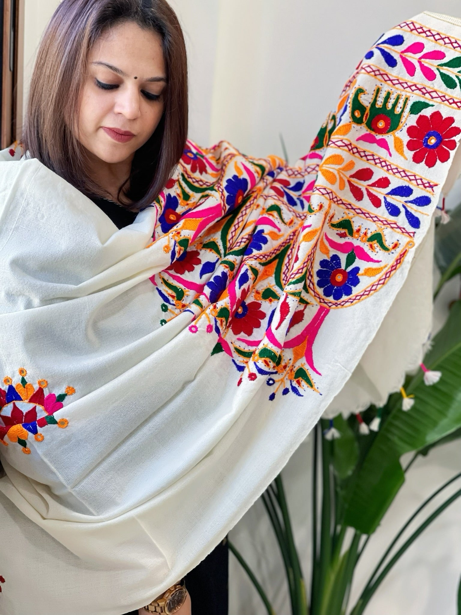 Cream Handwoven Woollen Shawl with Thread and Foil Mirror Handwork - Masakalee