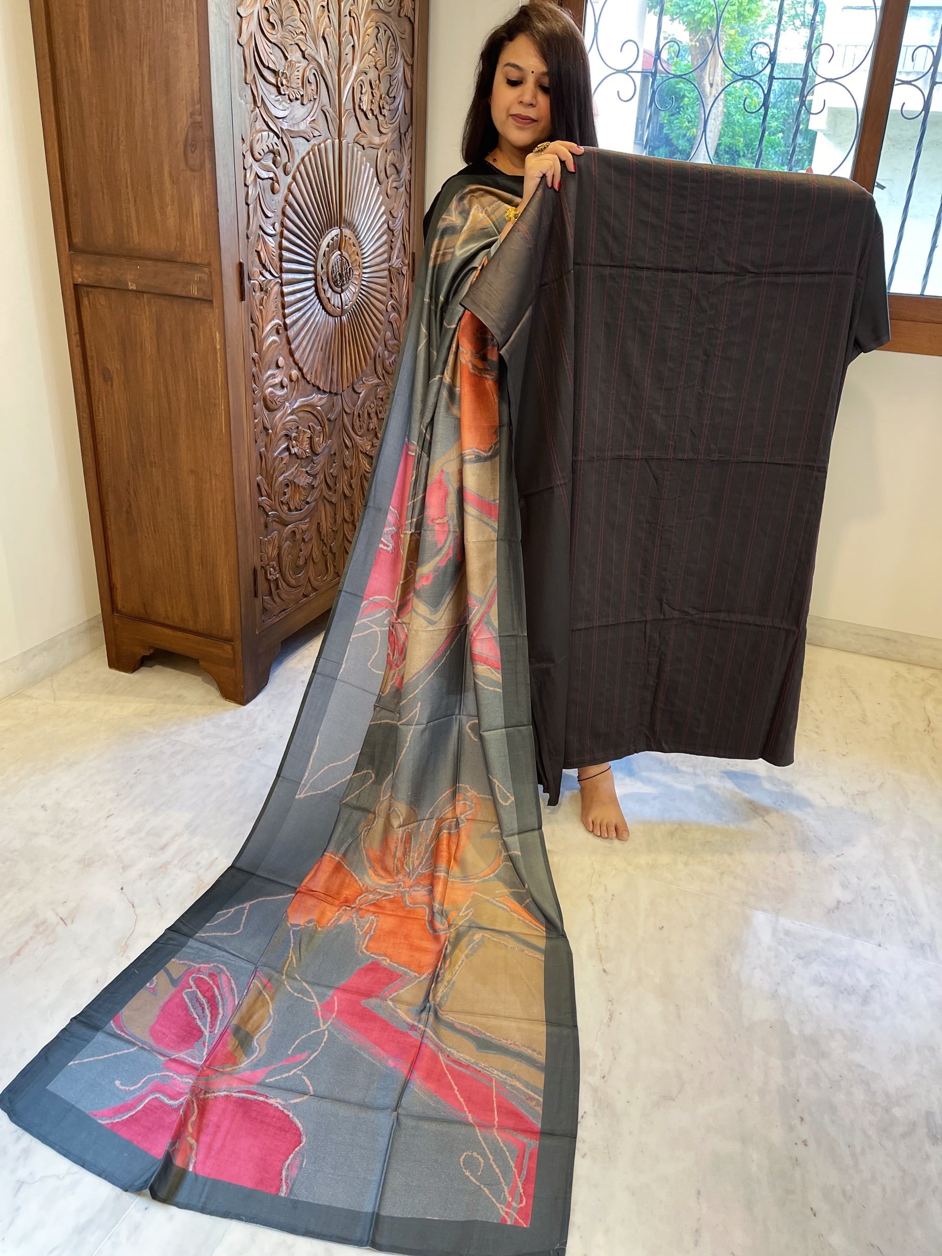 Dark Grey Suit Set with Kantha Stitch Work on Glazed Cotton - Masakalee