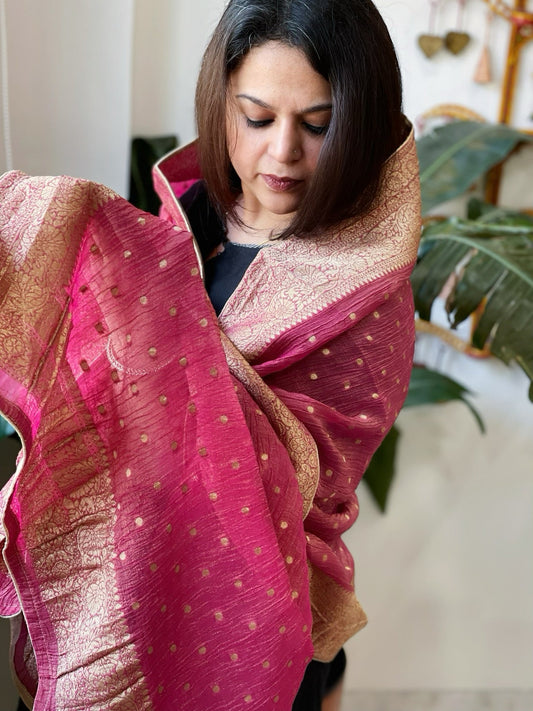 Dark Pink Woven Banarasi Dupatta in Tissue - Masakalee