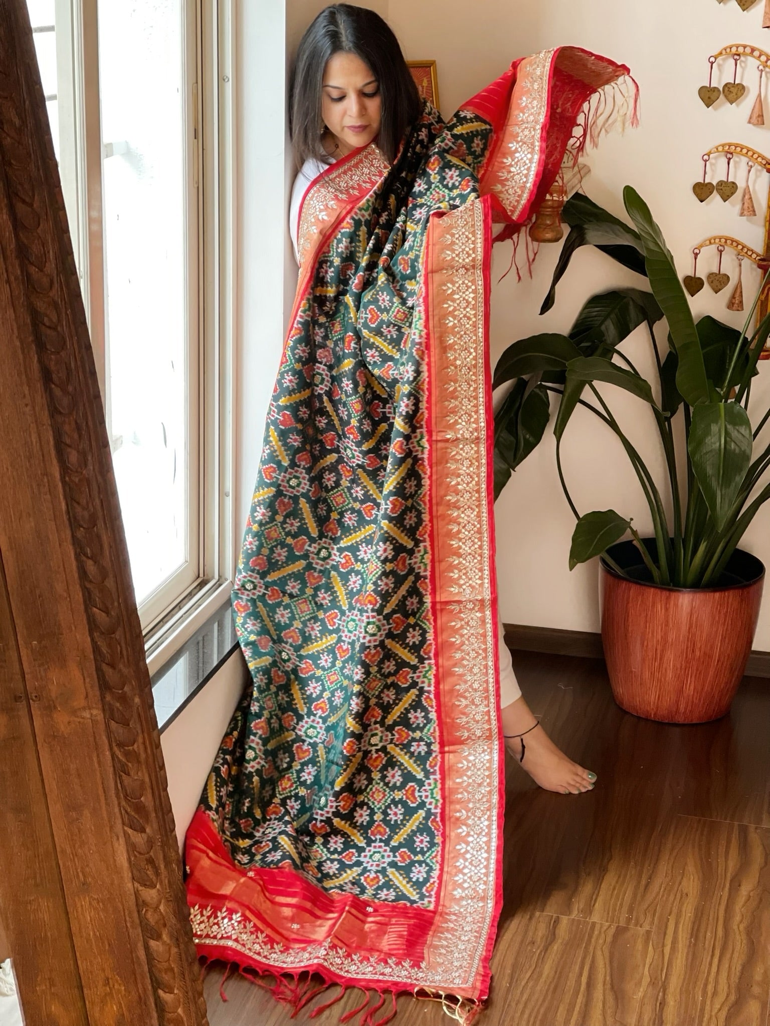 Deep Green Handwoven Ikat Patola with Gotapatti & Pearl Handwork dupatta in Pure Silk - Masakalee