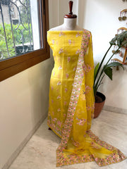 Dupatta Set (Kurta+Dupatta) with Thread Embroidery in Pure Organza - Masakalee