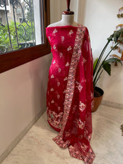 Dupatta Set (Kurta+Dupatta) with Thread Embroidery in Pure Organza - Masakalee