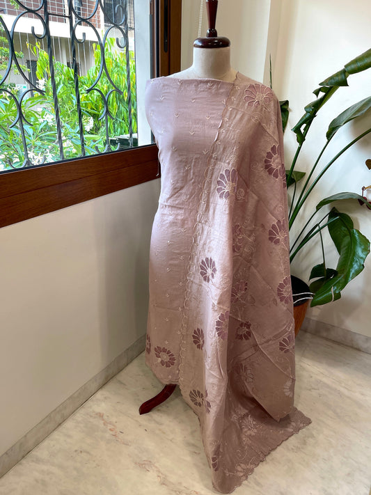 ⁠Dusty Lilac Mul Chanderi Suit Set with Cut Work - Masakalee