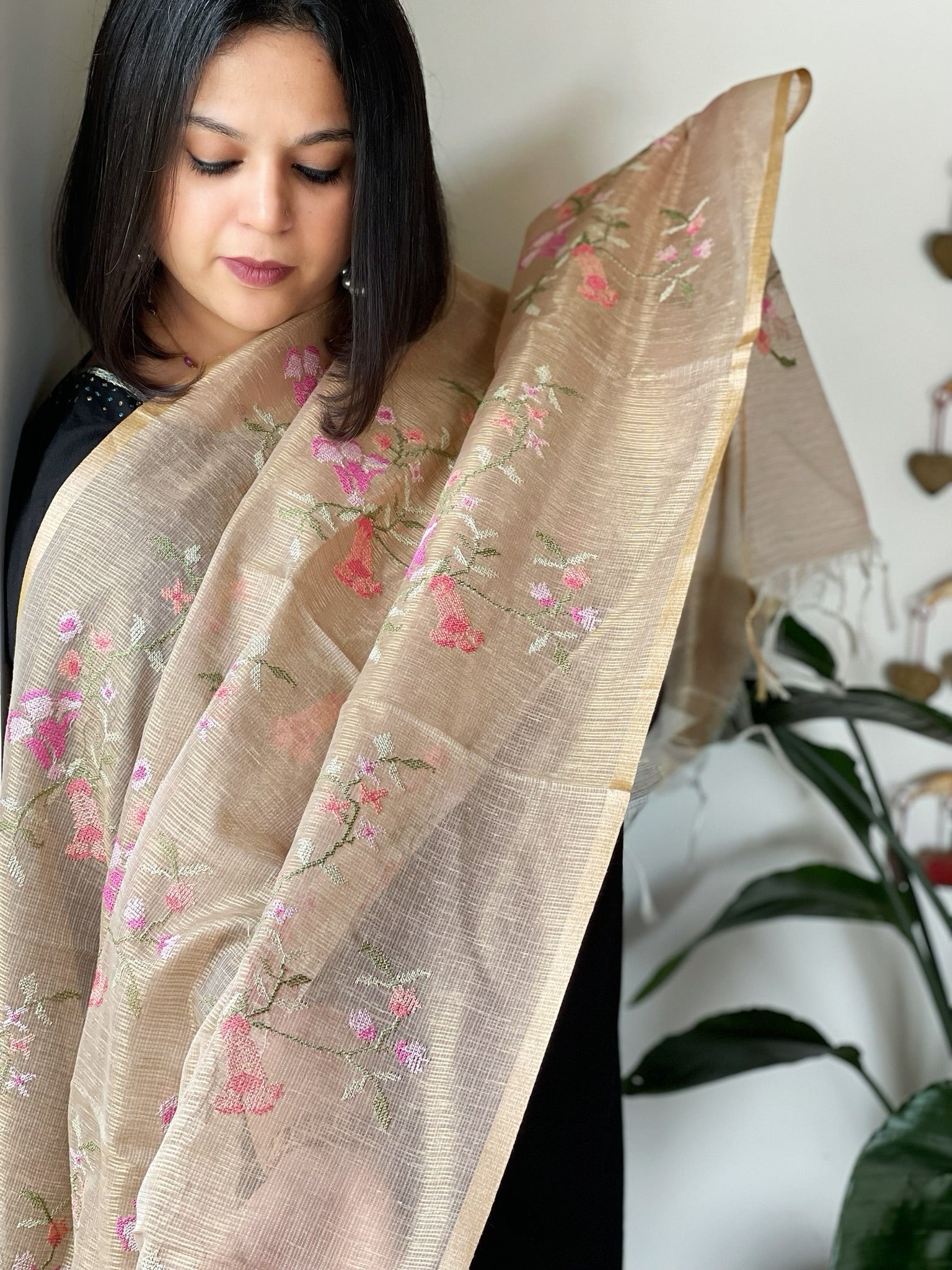 Gold Kota Organza Dupatta with cross - stitch Jaal embroidery - Masakalee
