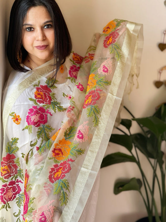 Gold Organza Dupatta with cross - stitch embroidery - Masakalee
