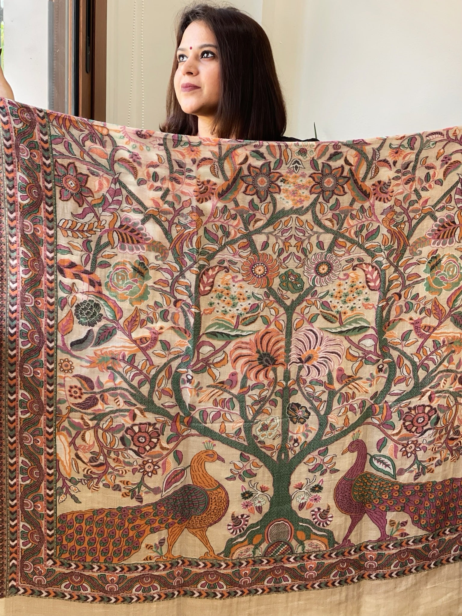 Gold Woven Zari Pashmina Shawl with Kaani Design Border & Pallu - Masakalee