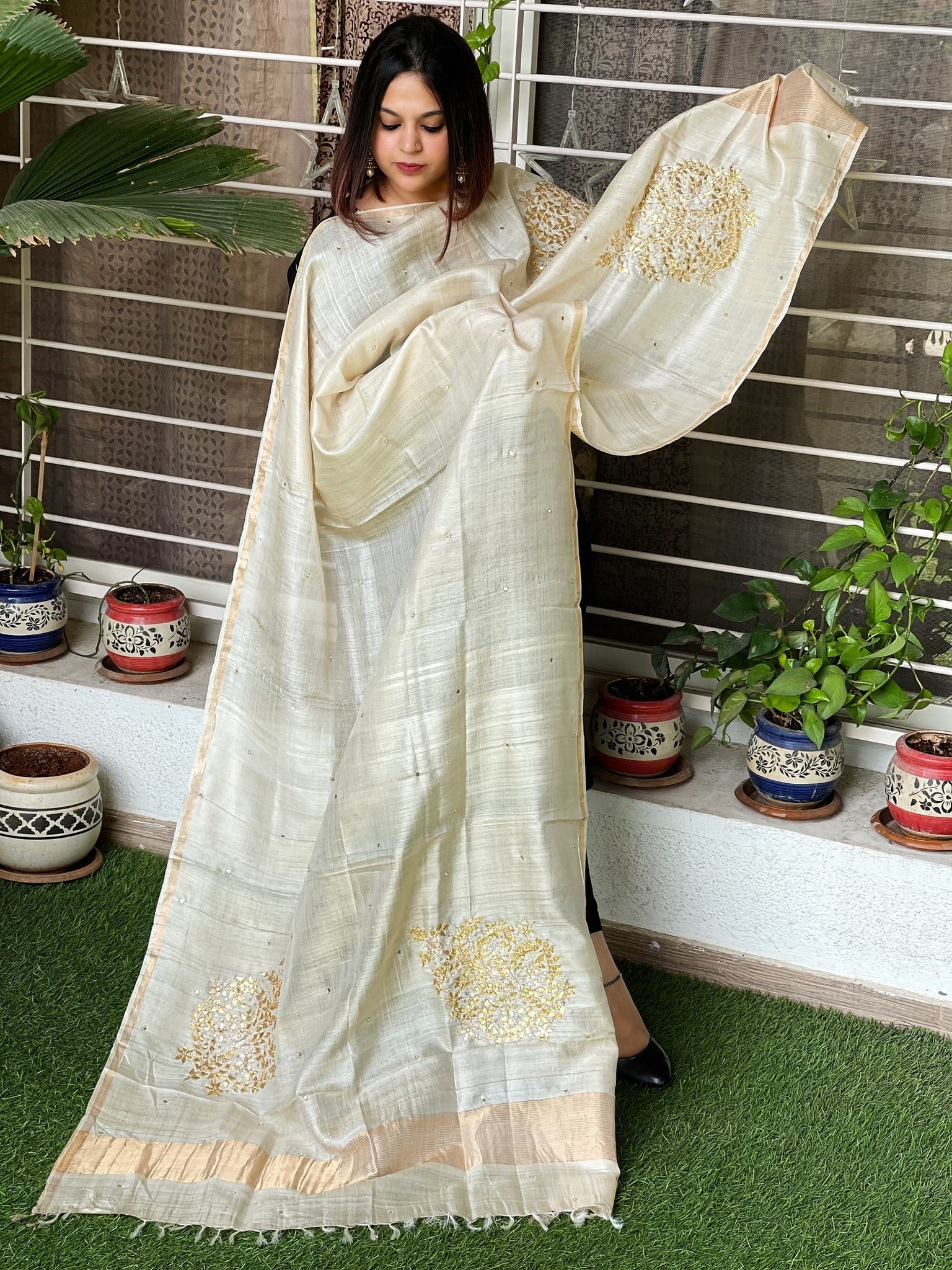 Gotapatti Handwork Dupatta in Pure Tussar Silk - Masakalee