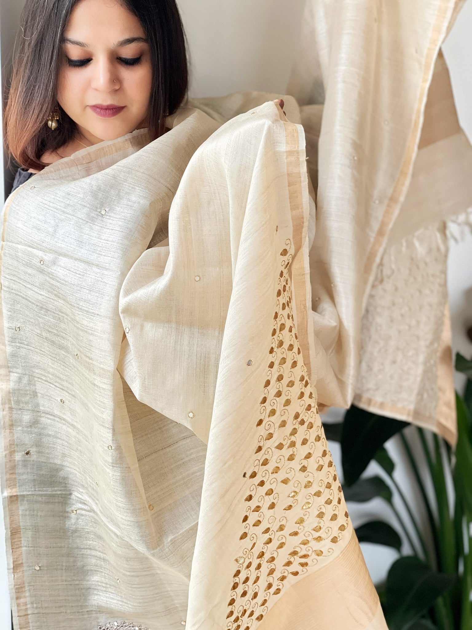 Gotapatti Handwork Dupatta in Pure Tussar Silk - Masakalee