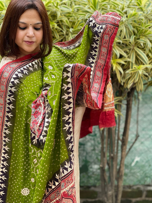 Green Bandhani, Ajrakh Dupatta with Gotapatti Handwork in Gajji Silk - Masakalee