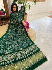 Green Bandhani Dupatta with Gotapatti Handwork in Pure Silk - Masakalee
