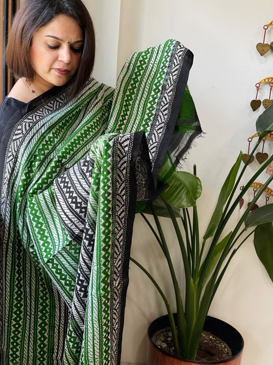 Green, Black Handmade Kantha Dupatta in Silk - Masakalee