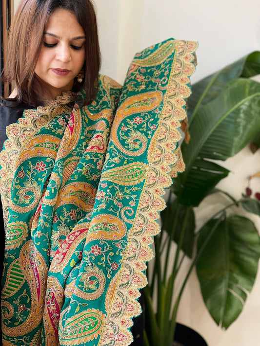 Green Chinon Dupatta with Aari Embroidery - Masakalee