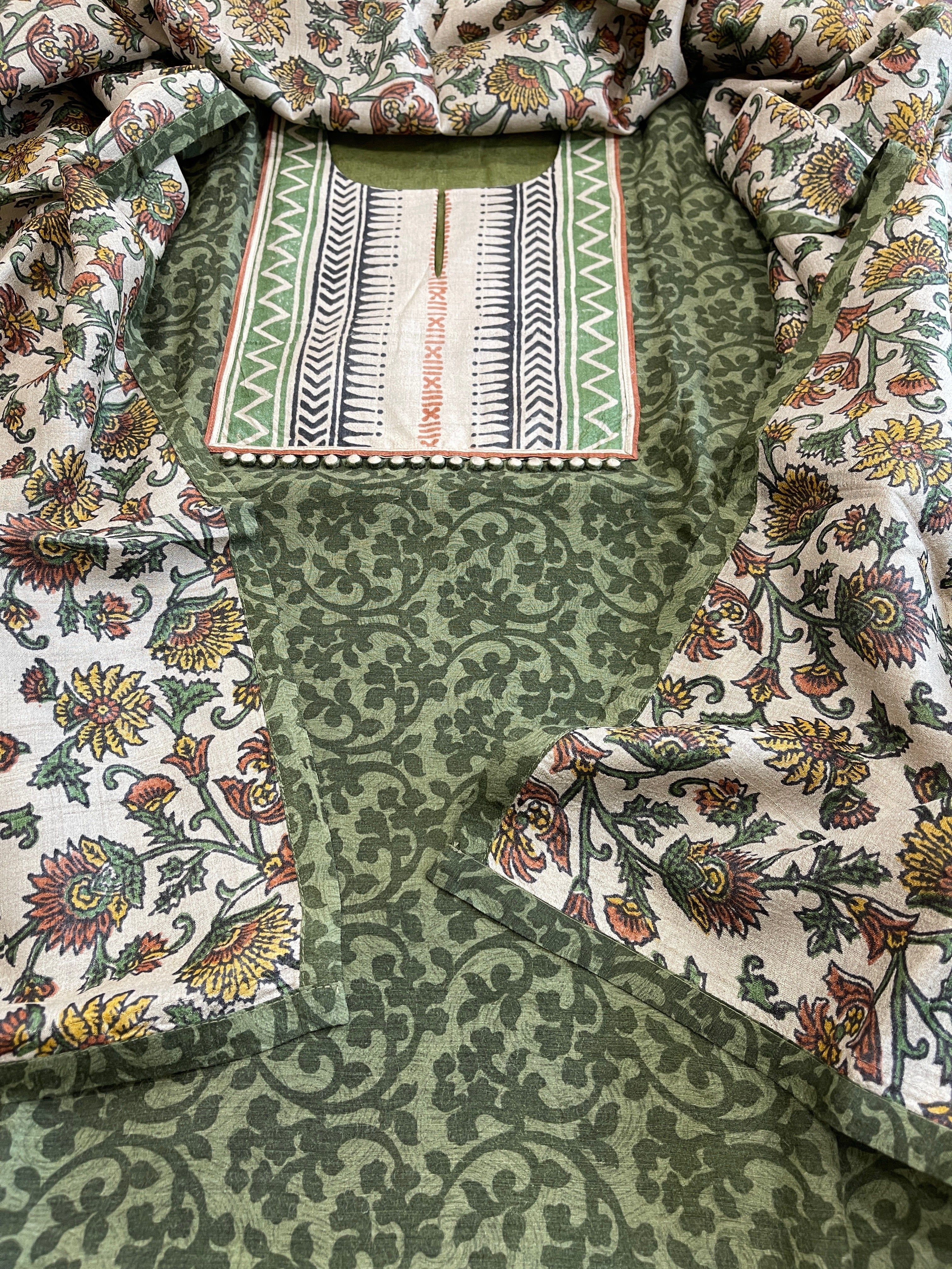 Green Dupatta Set (Kurta+Dupatta) with Handblock Print in Pure Tussar Silk - Masakalee