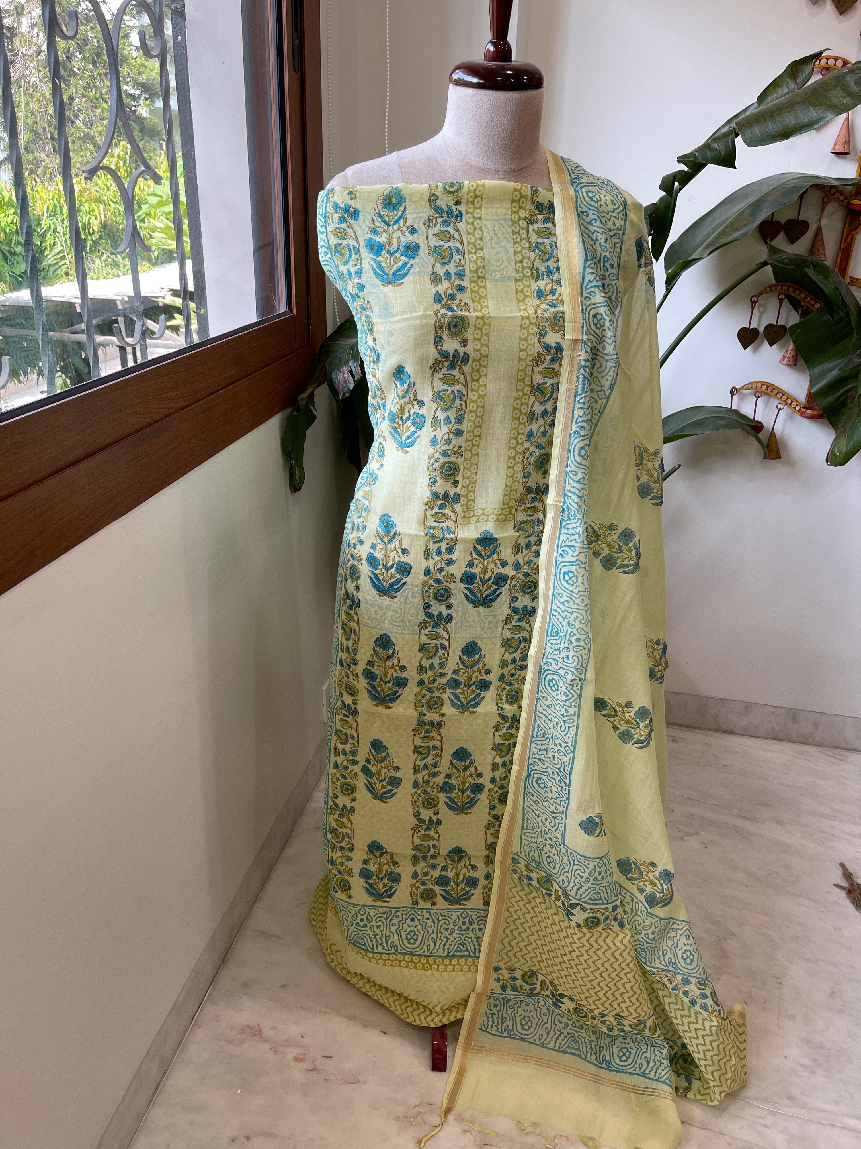 Green Handblock Printed Suit Set in Mul Cotton - Masakalee