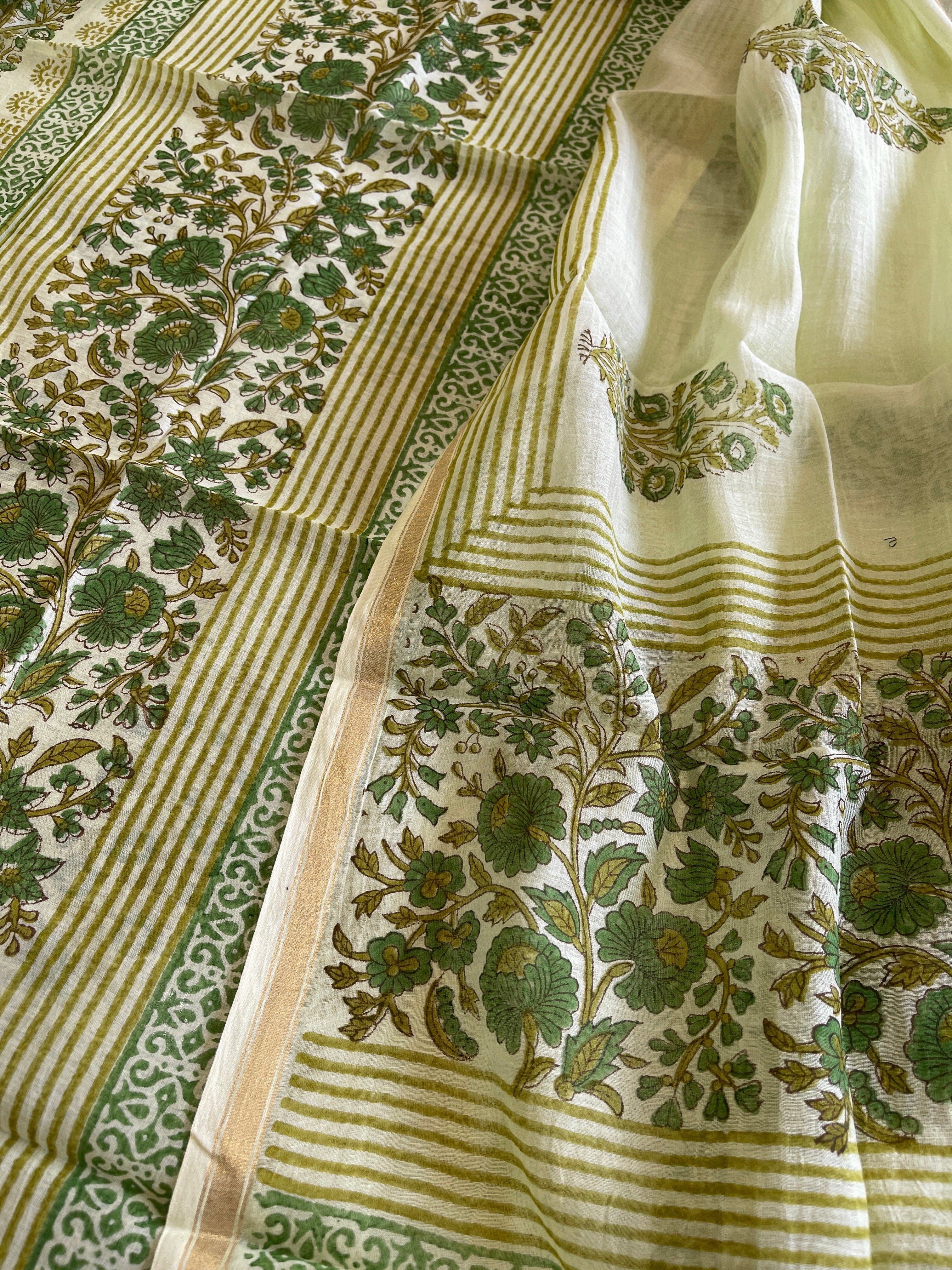 Green Handblock Printed Suit Set in Mul Cotton - Masakalee