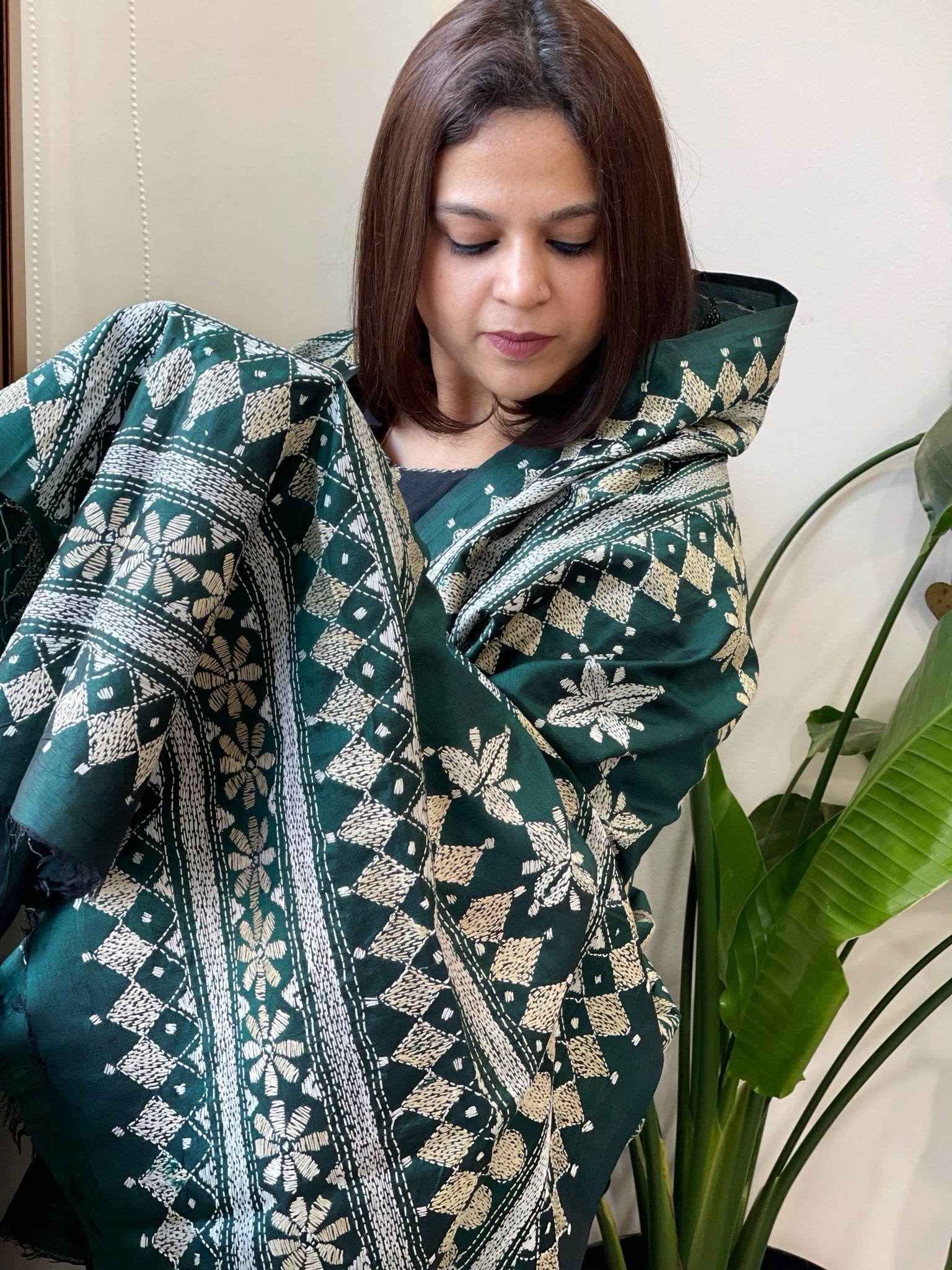 Green Handmade Nakshi Kantha Dupatta in Pure Silk - Masakalee